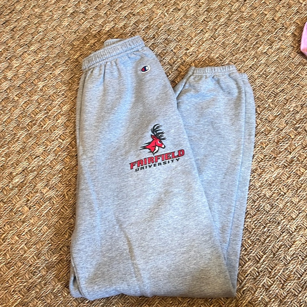 FAIRFIELD UNIVERSITY Champion sweatpants!